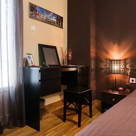 Practical-luxury Safe Private Close To Acropolis Апартаменты *